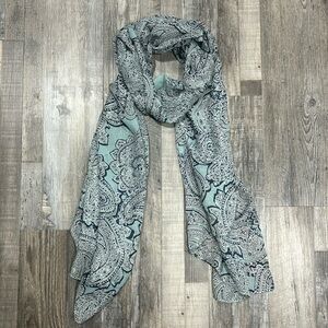 Vera Bradley Scarf